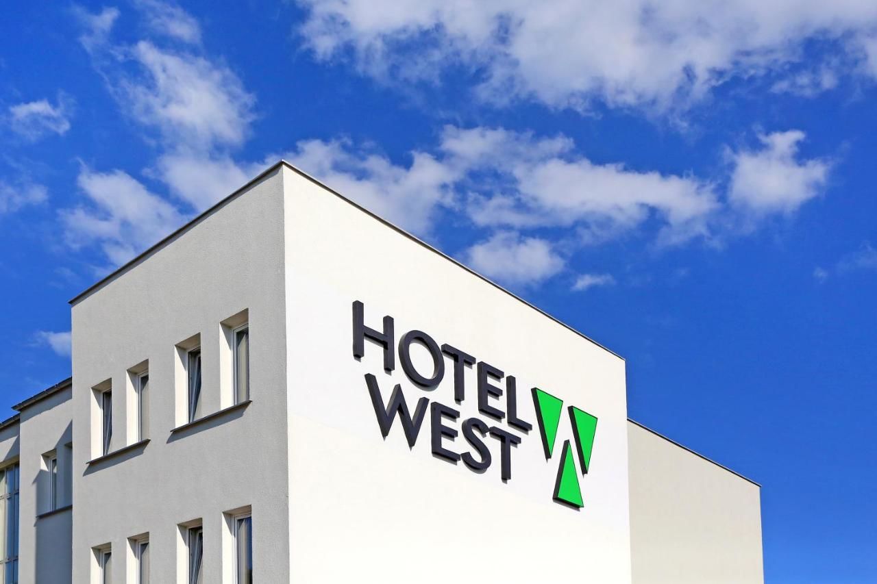 Отель Poznań West Hotel - Bon Turystyczny Познань-29